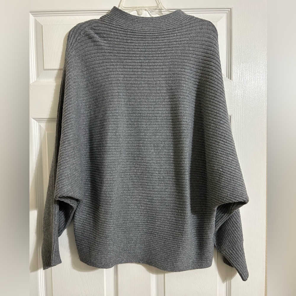NEW, Gray Ribbed Knit Sweater